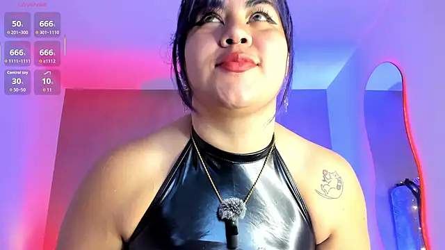 lilith velvet  online show from 3, 4, 2026