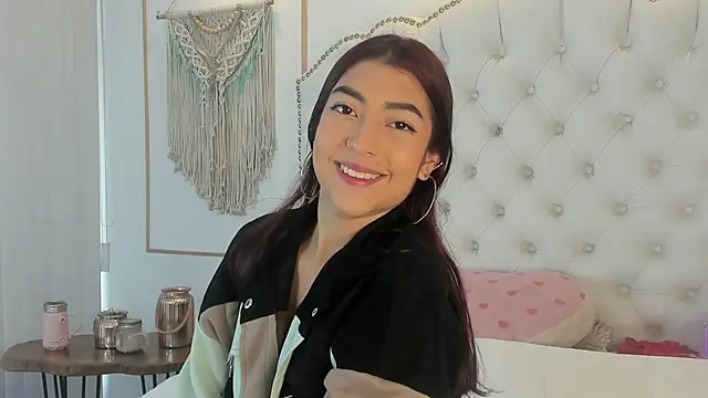 Sara funy online show from 19, 5, 2026