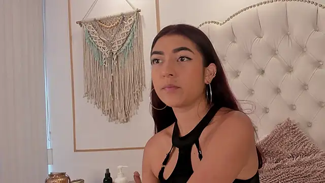 Sara funy online show from 28, 3, 2026