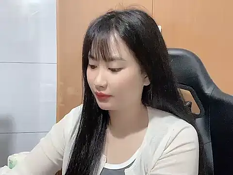 Sunny2868 online show from 5, 3, 2026