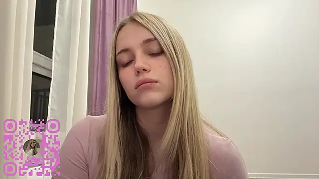 DebiCoppolino online show from 24, 2, 2026