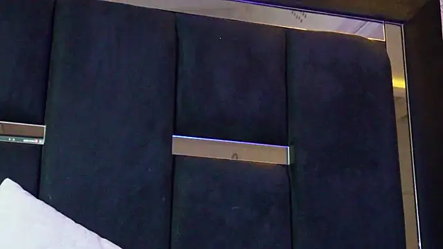 Dark Eros  online show from 9, 4, 2026