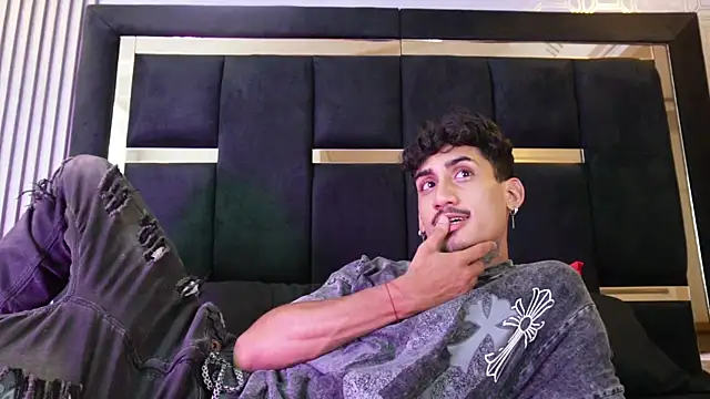 Dark Eros  online show from 25, 3, 2026