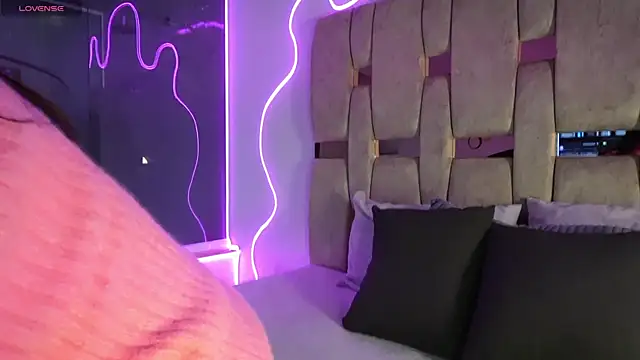 Petitte Mussa online show from 17, 4, 2026