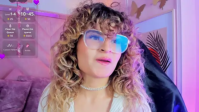 emilyjonesss  online show from 2, 3, 2026