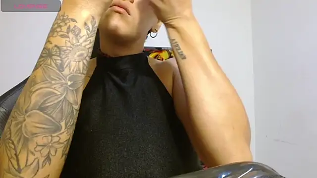 Divinejewel69 online show from 30, 3, 2026