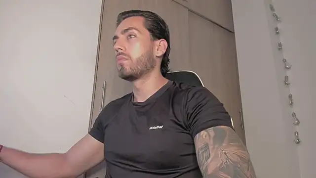 Axel  Blaze online show from 9, 4, 2026