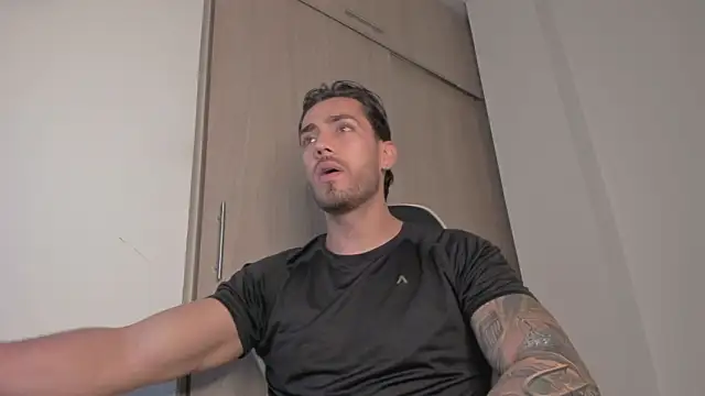 Axel  Blaze online show from 12, 3, 2026