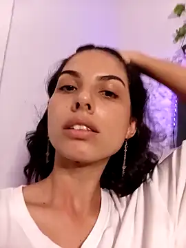 cutninasky online show from 4, 3, 2026