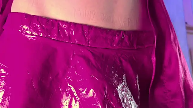 kamilla rossi online show from 21, 4, 2026