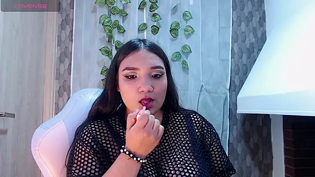 anyela donecm online show from 30, 3, 2026