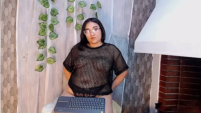 anyela donecm online show from 16, 3, 2026