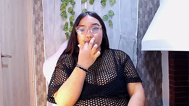 anyela donecm online show from 11, 4, 2026