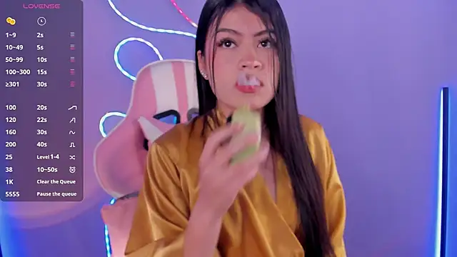 miacapone online show from 23, 3, 2026