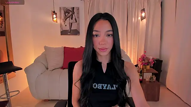 IsabellaLux  online show from 18, 4, 2026