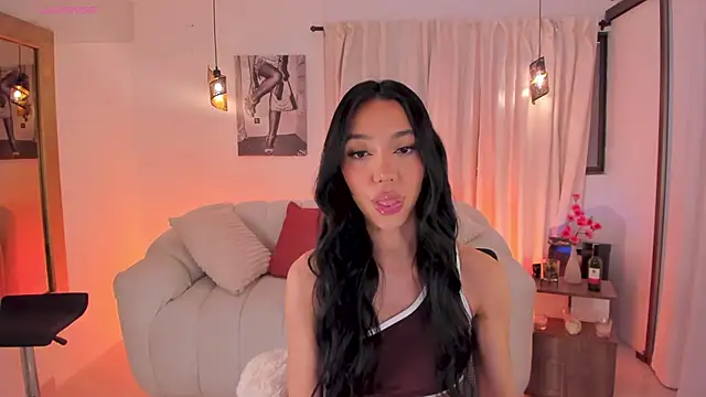 IsabellaLux  online show from 23, 4, 2026