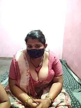 Snapshot of gujjuhotcouple chatting on 11, 3, 2026 gujjuhotcouple online show from 11, 3, 2026