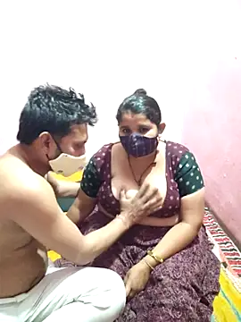 gujjuhotcouple online show from 1, 3, 2026