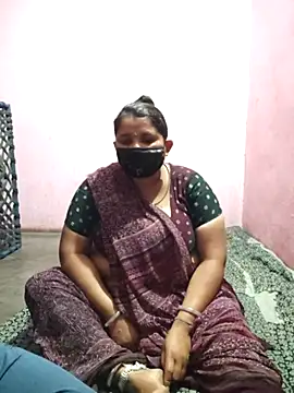 Snapshot of gujjuhotcouple chatting on 11, 4, 2026 gujjuhotcouple online show from 11, 4, 2026
