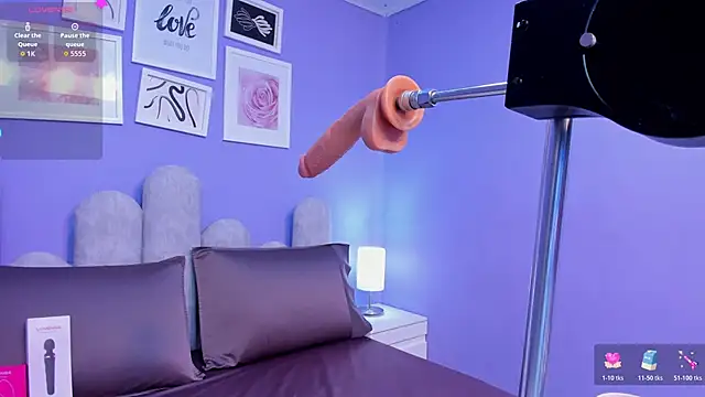 dahiana boobs online show from 20, 6, 2026