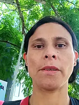 yuliitza4 online show from 20, 4, 2026