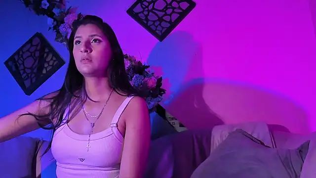 ZoeHills online show from 5, 3, 2026