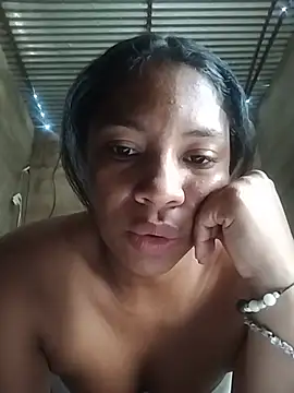 sexyhotbigass online show from 4, 6, 2026