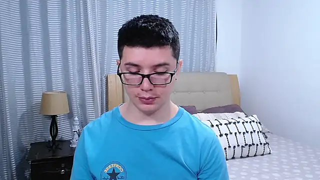 BlackFoXXX69 online show from 18, 4, 2026