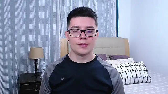 BlackFoXXX69 online show from 12, 4, 2026