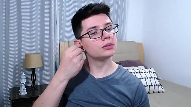 BlackFoXXX69 online show from 6, 3, 2026