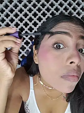 Coraline em online show from 21, 4, 2026