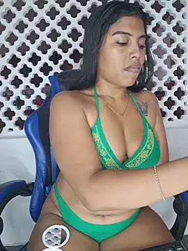 Coraline em online show from 23, 4, 2026