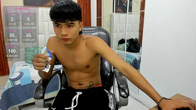 Thiago collinss online show from 8, 7, 2026