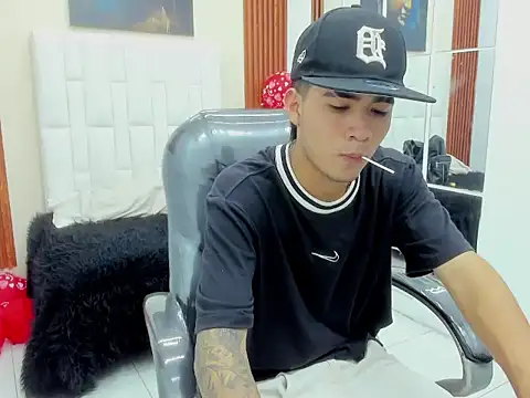 Thiago collinss online show from 27, 2, 2026