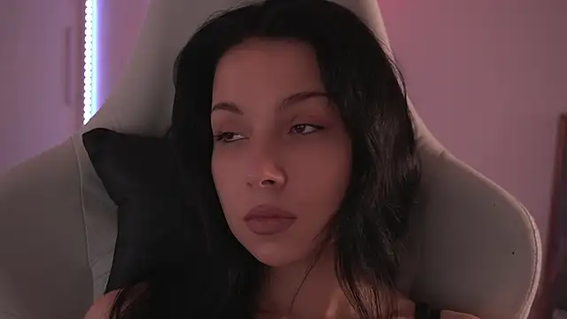 Akaruiiii online show from 4, 4, 2026