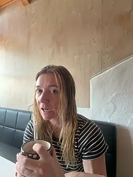 FitAnna online show from 7, 3, 2026