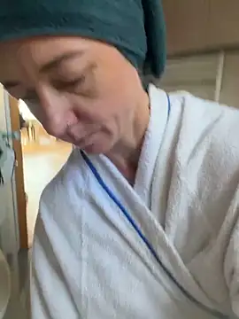 FitAnna online show from 3, 3, 2026