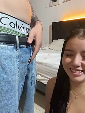 sarah and taylor online show from 10, 4, 2026