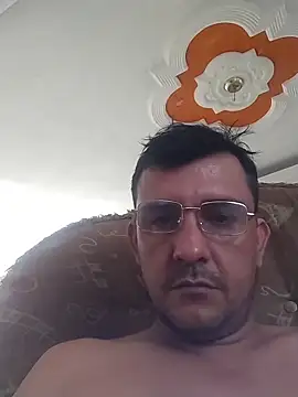 SHARLOTYJUANSTEVAN online show from 3, 3, 2026