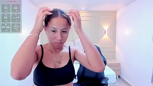 LESLYSIMPSON online show from 16, 5, 2026