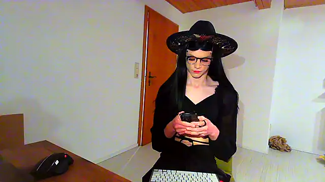 Lissi hotgirl online show from 28, 2, 2026