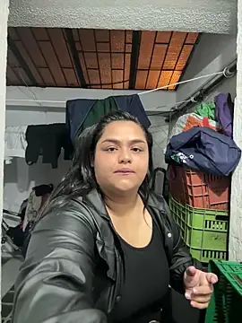 NathashaDreams online show from 4, 3, 2026