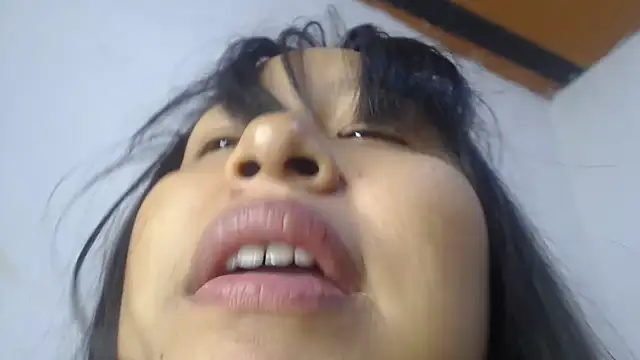 Assly Love online show from 21, 4, 2026