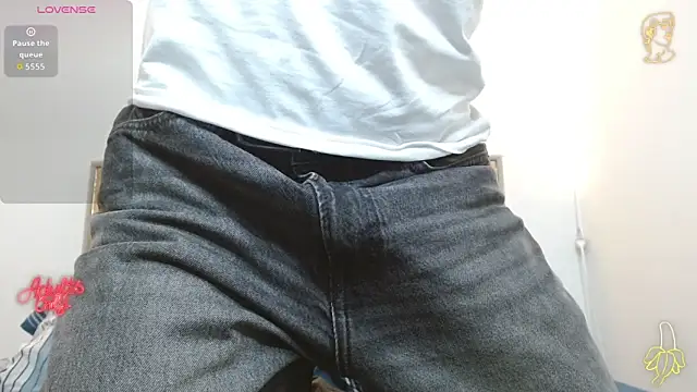 oliver   saint online show from 14, 4, 2026