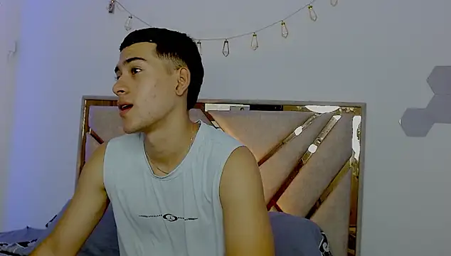 oliver   saint online show from 24, 3, 2026