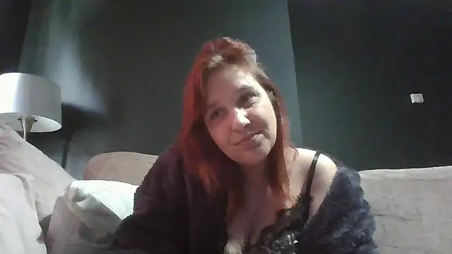 Curvy Clare online show from 16, 3, 2026