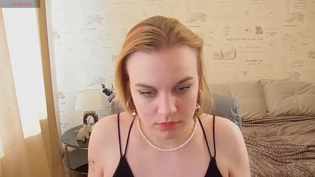 Snapshot of Glow_Margo chatting on 15, 5, 2026 Glow Margo online show from 15, 5, 2026