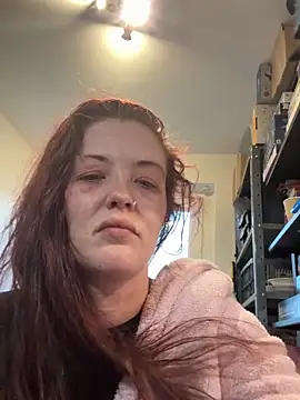 xoxchaarrxox online show from 28, 2, 2026