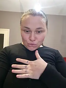 6Alice9 online show from 6, 3, 2026