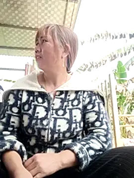 lyly sexx online show from 19, 3, 2026